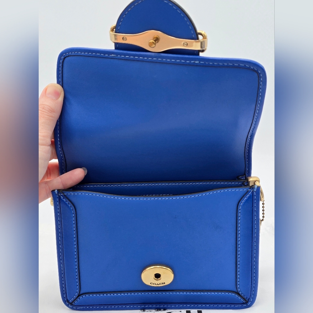 Coach 1941 Glovetanned Leather Hero Crossbody, Blue Fin, 🔥CARRIED ONCE!🔥 - Picture 9 of 15